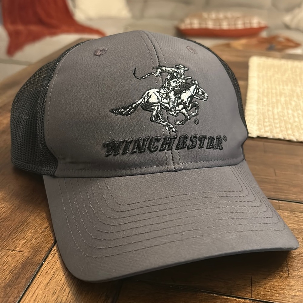 Snap back hat Winchester